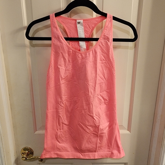 NWT Fabletics workout tank size large neon pink - Picture 1 of 4